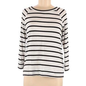 Black and white striped sweater, 3/4 sleeve